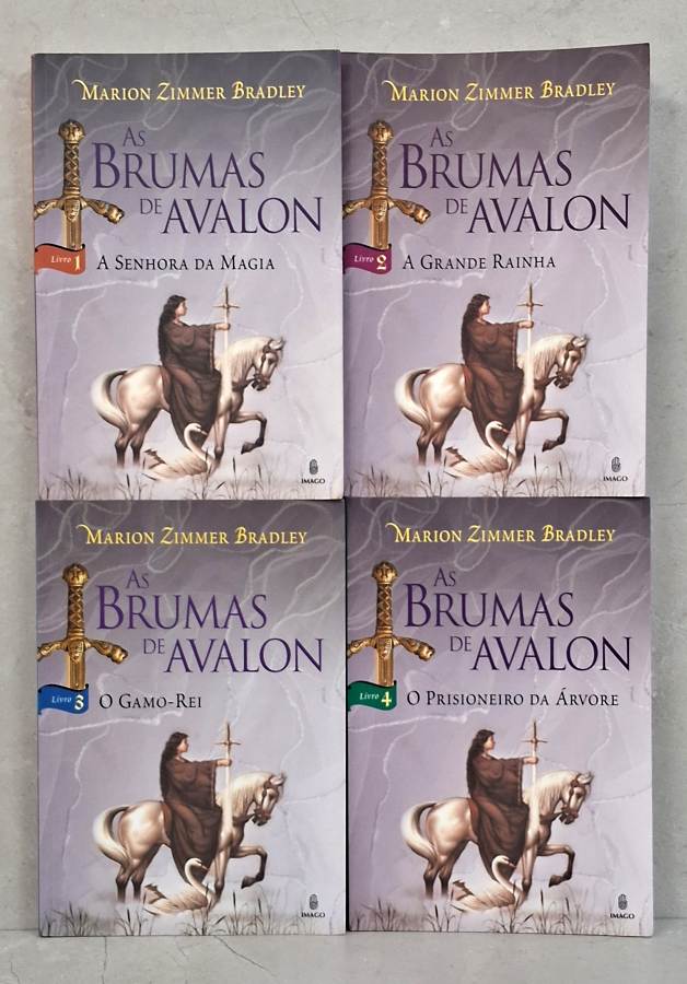 As Brumas de Avalon, a Série Completa com 4 Volumes por Marion Zimmer Bradley.