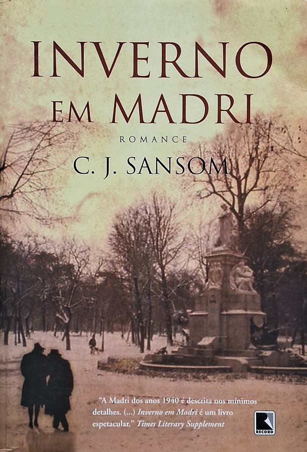Livro Inverno em Madri, de C. J. Sansom, romance histórico de espionagem ambientado na Espanha após a Guerra Civil. Livro usado ou seminovo